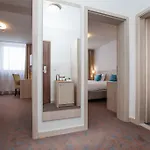 Metropol Hotel 4*