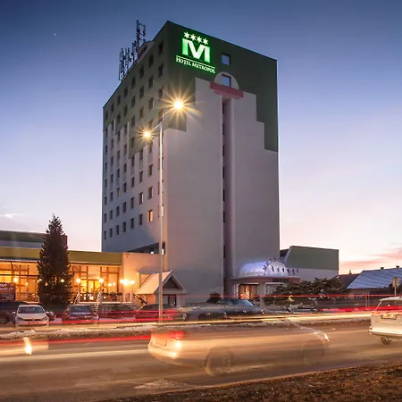 Metropol Wellness & Congress Готель