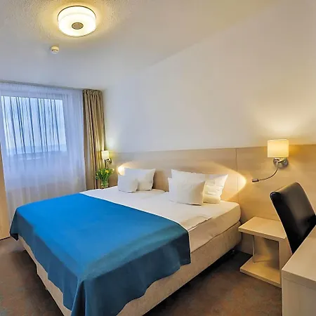 Metropol Hotel 4*